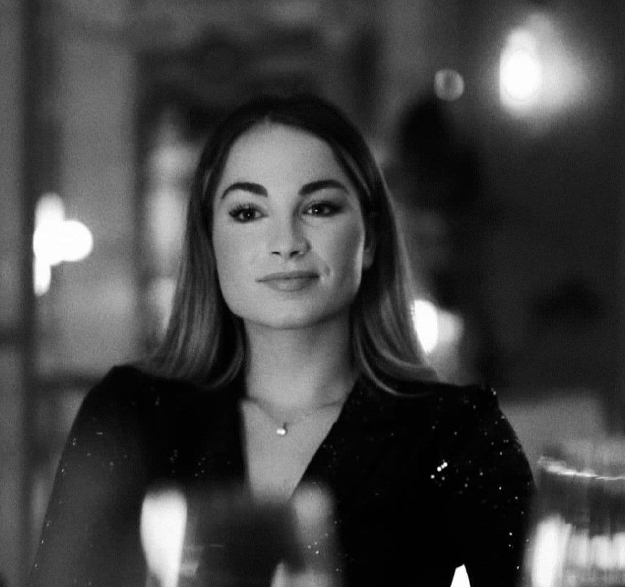 Bridal party portrait of Jessica